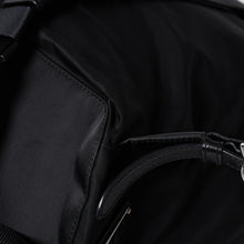 画像をギャラリービューアに読み込む, PRADA プラダ スタッズ付きナイロン リュックサック バックパック ブラック シルバー金具 美品 中古 4a000251