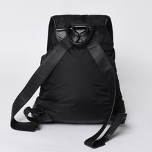 画像をギャラリービューアに読み込む, BALENCIAGA バレンシアガ CLASSIC TRAVELER BACKPACK クラシック トラベラー リュックサック 387285 ナイロン ブラック 美品 中古 4a000147