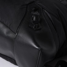 画像をギャラリービューアに読み込む, BALENCIAGA バレンシアガ CLASSIC TRAVELER BACKPACK クラシック トラベラー リュックサック 387285 ナイロン ブラック 美品 中古 4a000147