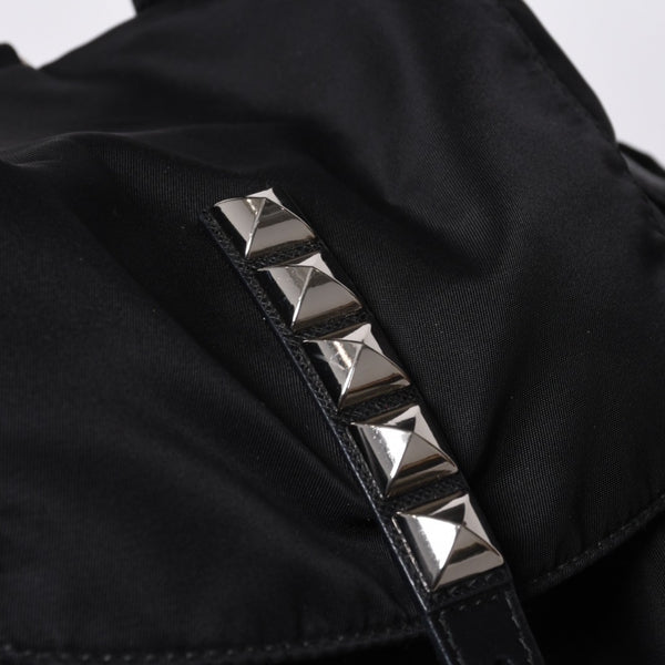 PRADA プラダ スタッズ付きナイロン リュックサック バックパック ブラック シルバー金具 美品 中古 4a000251