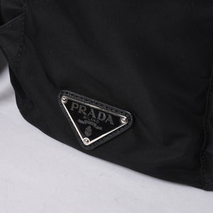 PRADA プラダ スタッズ付きナイロン リュックサック バックパック ブラック シルバー金具 美品 中古 4a000251