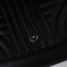 画像をギャラリービューアに読み込む, PRADA プラダ チェーンフラップ ダイアグラム キルティングレザー ミディアム ショルダーバッグ 美品 中古 4a000772