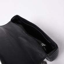 画像をギャラリービューアに読み込む, PRADA プラダ チェーンフラップ ダイアグラム キルティングレザー ミディアム ショルダーバッグ 美品 中古 4a000772