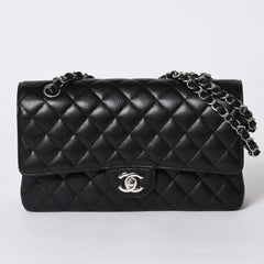 Like new CHANEL Matelasse 25 W flap W chain shoulder bag AO1112 21s Caviar skin Silver hardware Used 4a000990