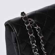 画像をギャラリービューアに読み込む, 新品同様 CHANEL シャネル マトラッセ25 Wフラップ Wチェーンショルダーバッグ AO1112 21番台 キャビアスキン シルバー金具 中古 4a000990