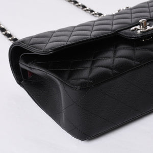 Like new CHANEL Matelasse 25 W flap W chain shoulder bag AO1112 21s Caviar skin Silver hardware Used 4a000990