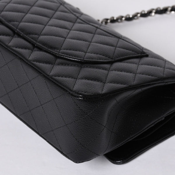 Like new CHANEL Matelasse 25 W flap W chain shoulder bag AO1112 21s Caviar skin Silver hardware Used 4a000990