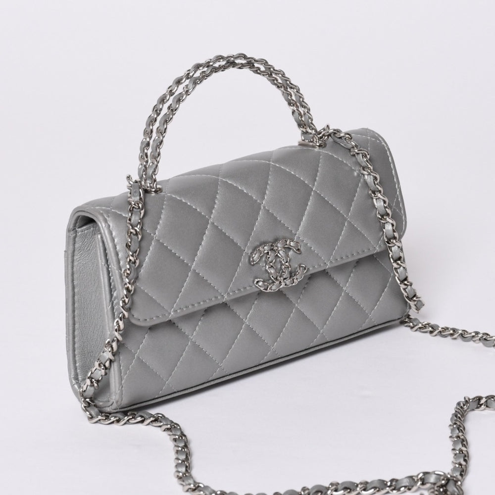 CHANEL シャネル Sフラップ Sチェーンショルダーバッグ AP3238 ランダム番台 ココマーク ラムスキン シルバー 美品 中古 4a000691