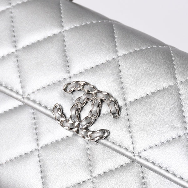 CHANEL シャネル Sフラップ Sチェーンショルダーバッグ AP3238 ランダム番台 ココマーク ラムスキン シルバー 美品 中古 4a000691