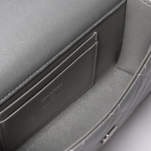 CHANEL シャネル Sフラップ Sチェーンショルダーバッグ AP3238 ランダム番台 ココマーク ラムスキン シルバー 美品 中古 4a000691