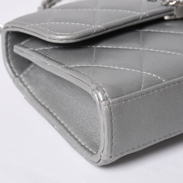 CHANEL シャネル Sフラップ Sチェーンショルダーバッグ AP3238 ランダム番台 ココマーク ラムスキン シルバー 美品 中古 4a000691
