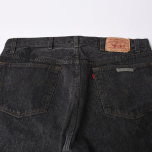 極美品 CHROME HEARTS クロムハーツ Levi's 501 リーバイス 501 セメタリークロスパッチ デニムパンツ ジーンズ サイズ34 20パッチ 中古 4a000554