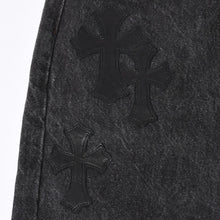 画像をギャラリービューアに読み込む, 極美品 CHROME HEARTS クロムハーツ Levi's 501 リーバイス 501 セメタリークロスパッチ デニムパンツ ジーンズ サイズ34 20パッチ 中古 4a000554