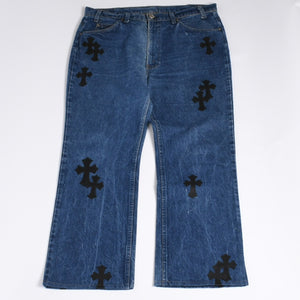 Very good condition CHROME HEARTS × Levi's 517 Levi's 517 Cemetery Cross Patch Denim Pants Jeans Size 36 20 Patch Used 4a000553