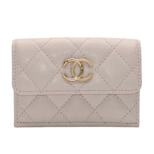 画像をギャラリービューアに読み込む, 極美品 CHANEL シャネル 25AW クラシック スモールフラップウォレット AP4901 ランダム番台 ココマーク キャビアスキン ピンク 中古 4a000297