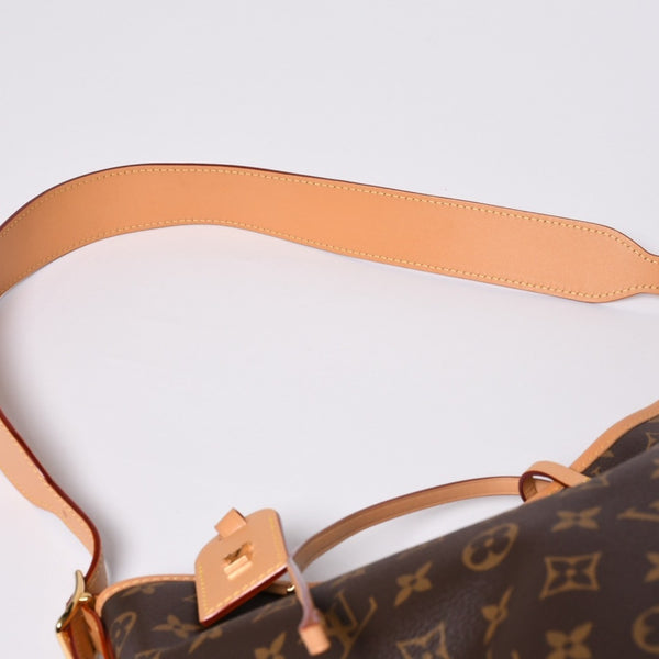 新品同様 LOUIS VUITTON ルイヴィトン キャリーオールNM MM トートバッグ M46197 モノグラム ブラウン レザー PVC 中古 4a000311