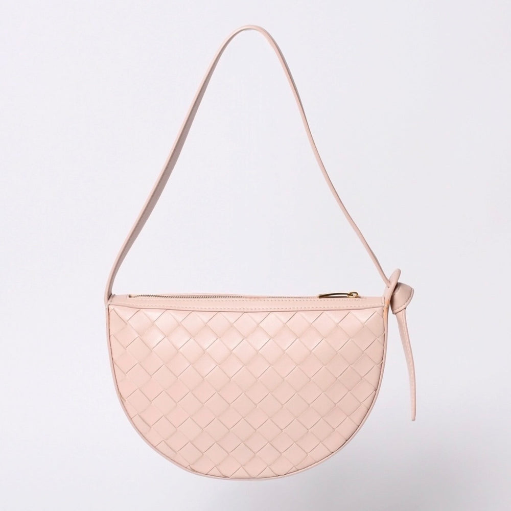 極美品 BOTTEGA VENETA ボッテガヴェネタ イントレチャート ワンショルダーバッグ レザー FF26830 WS26830 サーモンピンク ゴールド金具 中古 4a000056
