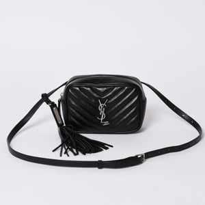 Very Good Condition SAINT LAURENT Saint Laurent Shoulder Bag V Stitch Fringe YSL Logo Black Calf 534817 Used 4a000160