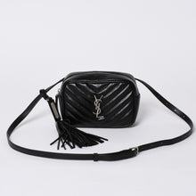 画像をギャラリービューアに読み込む, 極美品 SAINT LAURENT サンローラン ショルダーバッグ Vステッチ フリンジ YSLロゴ ブラック カーフ 534817 中古 4a000160