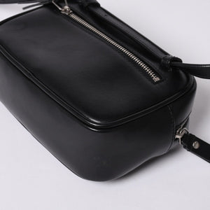 Very Good Condition SAINT LAURENT Saint Laurent Shoulder Bag V Stitch Fringe YSL Logo Black Calf 534817 Used 4a000160