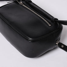 画像をギャラリービューアに読み込む, 極美品 SAINT LAURENT サンローラン ショルダーバッグ Vステッチ フリンジ YSLロゴ ブラック カーフ 534817 中古 4a000160