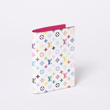 画像をギャラリービューアに読み込む, 新品同様 LOUIS VUITTON ルイヴィトン LV × TM パスポートカバー クーヴェルテュール パスポール M14178 ホワイト マルチカラー 中古 4a000352