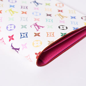 新品同様 LOUIS VUITTON ルイヴィトン LV × TM パスポートカバー クーヴェルテュール パスポール M14178 ホワイト マルチカラー 中古 4a000352