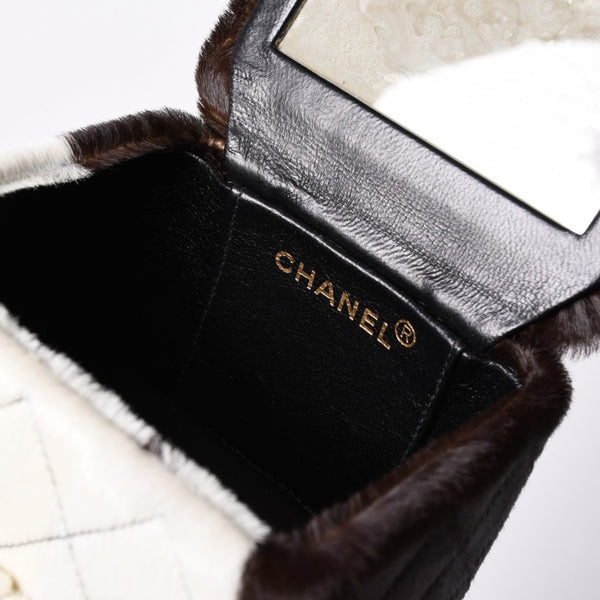 Like new CHANEL Chanel Coco Mark Haraco Mini Vanity Bag 1994-1999s No. 3 White Brown Gold Hardware Used 4a000230