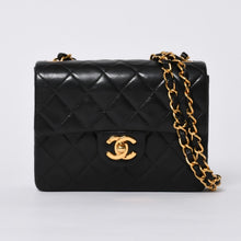 画像をギャラリービューアに読み込む, 極美品 CHANEL シャネル ミニマトラッセ17 Sフラップ Sチェーンショルダーバッグ 8番台 ココマーク ラムスキン ブラック 中古 4b013021