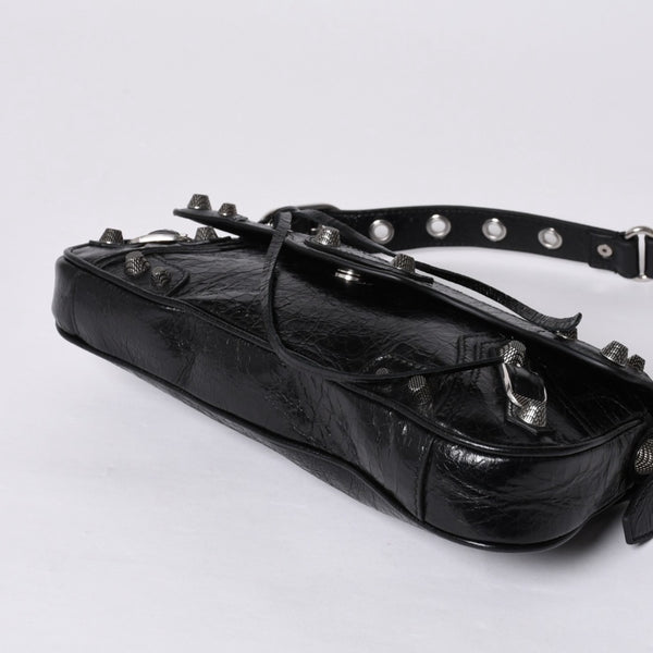 BALENCIAGA バレンシアガ Le Cagole ル・カゴール 771640・1000・N・640167 スリングバッグ ブラック レザー 美品 中古 4a000370