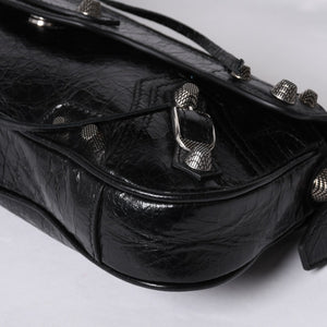 BALENCIAGA バレンシアガ Le Cagole ル・カゴール 771640・1000・N・640167 スリングバッグ ブラック レザー 美品 中古 4a000370