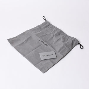 BALENCIAGA バレンシアガ Le Cagole ル・カゴール 771640・1000・N・640167 スリングバッグ ブラック レザー 美品 中古 4a000370