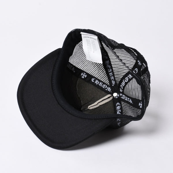 New and unused CHROME HEARTS King Taco Trucker Hat ONE SIZE Cemetery Cross Used 4a000532
