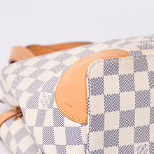 画像をギャラリービューアに読み込む, 極美品 LOUIS VUITTON ルイヴィトン ハンドバッグ N51207 ハムステッドPM ホワイト ダミエアズール中古 4a000394