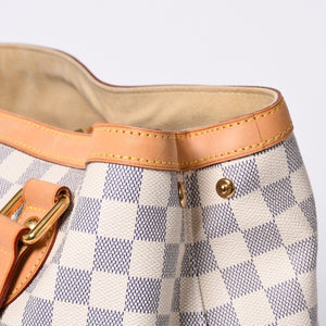 極美品 LOUIS VUITTON ルイヴィトン ハンドバッグ N51207 ハムステッドPM ホワイト ダミエアズール中古 4a000394