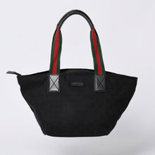 画像をギャラリービューアに読み込む, GUCCI グッチ ハンドバッグ 214397 シェリーライン GGキャンバス シルバー金具 ブラック 美品 中古 4a000217