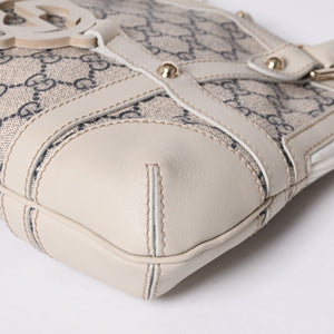 Very Good Condition GUCCI Gucci One Shoulder Handbag 257293 001013 GG Supreme Leather Beige Used 4a000211