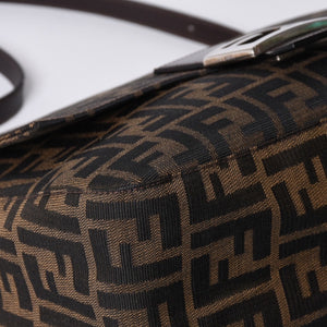 FENDI フェンディ マンマバケット ワンショルダーバッグ 26325 ズッカ柄 ブラウン シルバー金具 美品 中古 4a000403