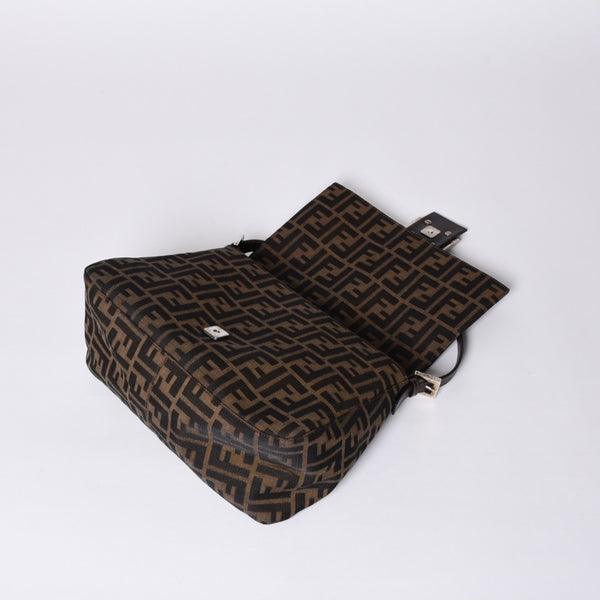 FENDI フェンディ マンマバケット ワンショルダーバッグ 26325 ズッカ柄 ブラウン シルバー金具 美品 中古 4a000403