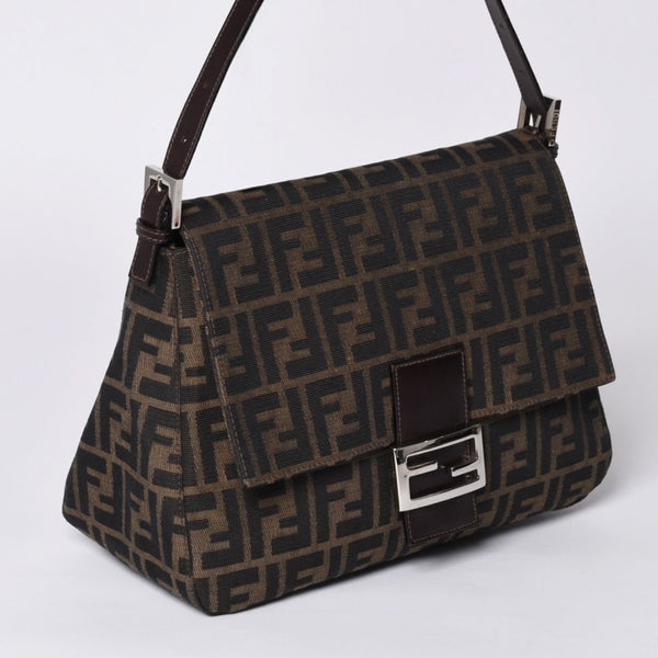 FENDI フェンディ マンマバケット ワンショルダーバッグ 26325 ズッカ柄 ブラウン シルバー金具 美品 中古 4a000403