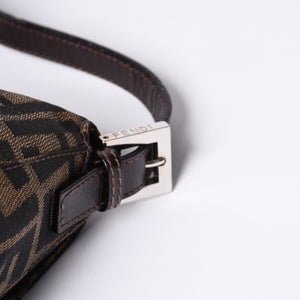 FENDI フェンディ マンマバケット ワンショルダーバッグ 26325 ズッカ柄 ブラウン シルバー金具 美品 中古 4a000403