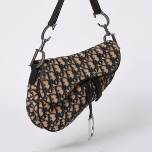 New and unused Christian Dior Saddleback One Shoulder Bag 06-RU-0026 Trotter Galliano Period Used 4a000410