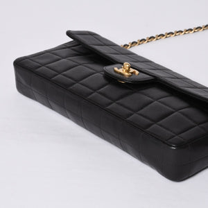 Very Good Condition CHANEL Chocolate Bar Chain Shoulder Bag Lambskin Black x Gold Ladies No. 7 Used 4a000488