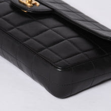 画像をギャラリービューアに読み込む, 極美品 CHANEL シャネル チョコバー チェーン ショルダーバッグ ラムスキン 黒×ゴールド レディース 7番台 中古 4a000488