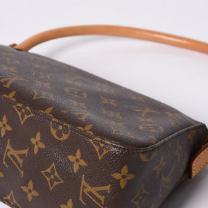 Very Good Condition LOUIS VUITTON Monogram Mini Looping Shoulder Bag M51147 PVC Leather Brown Used 4a000597
