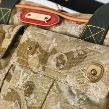 画像をギャラリービューアに読み込む, LOUIS VUITTON ルイヴィトン モノグラモフラージュ デニム ジャスミン ハンドバッグ M95772 カーキ 村上隆 廃盤 美品 中古 4a000360