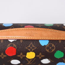 画像をギャラリービューアに読み込む, 極美品 LOUIS VUITTON ルイヴィトンYK 草間彌生 ポシェットメティスMM ショルダーバッグ M81267 モノグラムブラウン 中古 4a000573