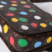 画像をギャラリービューアに読み込む, 極美品 LOUIS VUITTON ルイヴィトンYK 草間彌生 ポシェットメティスMM ショルダーバッグ M81267 モノグラムブラウン 中古 4a000573