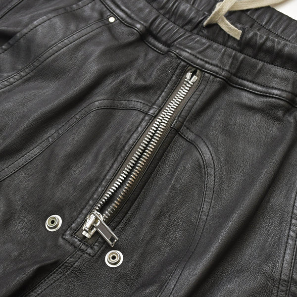 RICK OWENS Buhaus Leather Cargo Pants RU02A5377-LS Bauhaus Leather Cargo Pants Black Size 38 Good Condition Used 4a000455