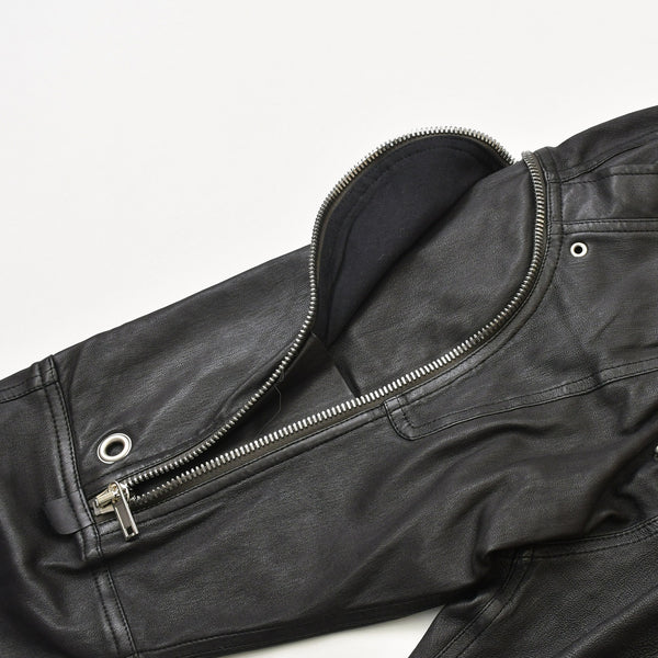 RICK OWENS Buhaus Leather Cargo Pants RU02A5377-LS Bauhaus Leather Cargo Pants Black Size 38 Good Condition Used 4a000455